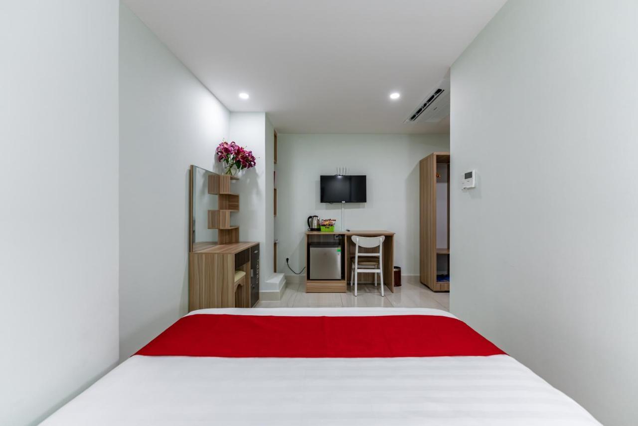 Cherry Hotel And Apartment Ho Chi Minh City Exterior photo