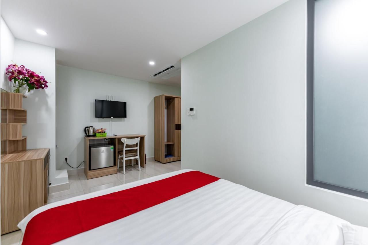 Cherry Hotel And Apartment Ho Chi Minh City Exterior photo