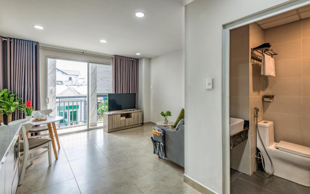 Cherry Hotel And Apartment Ho Chi Minh City Exterior photo